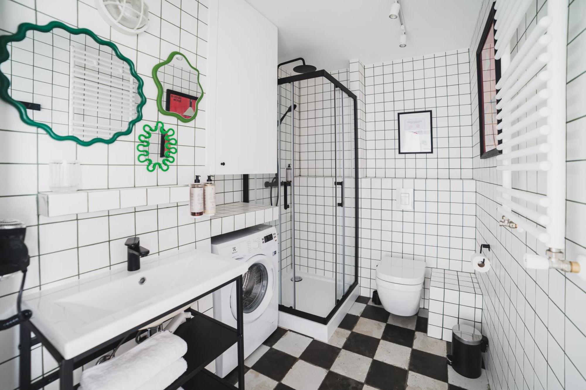 Studio Apartment